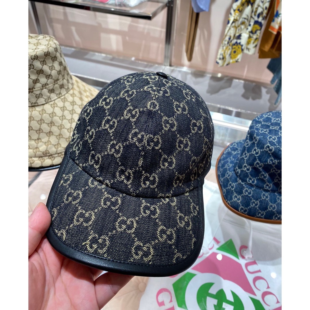 GUCCI - GucciグッチGG 柄デニム キャップ ブラック メンズ GUCCI - GucciグッチGG 柄デニム キャップ ブラック メンズ