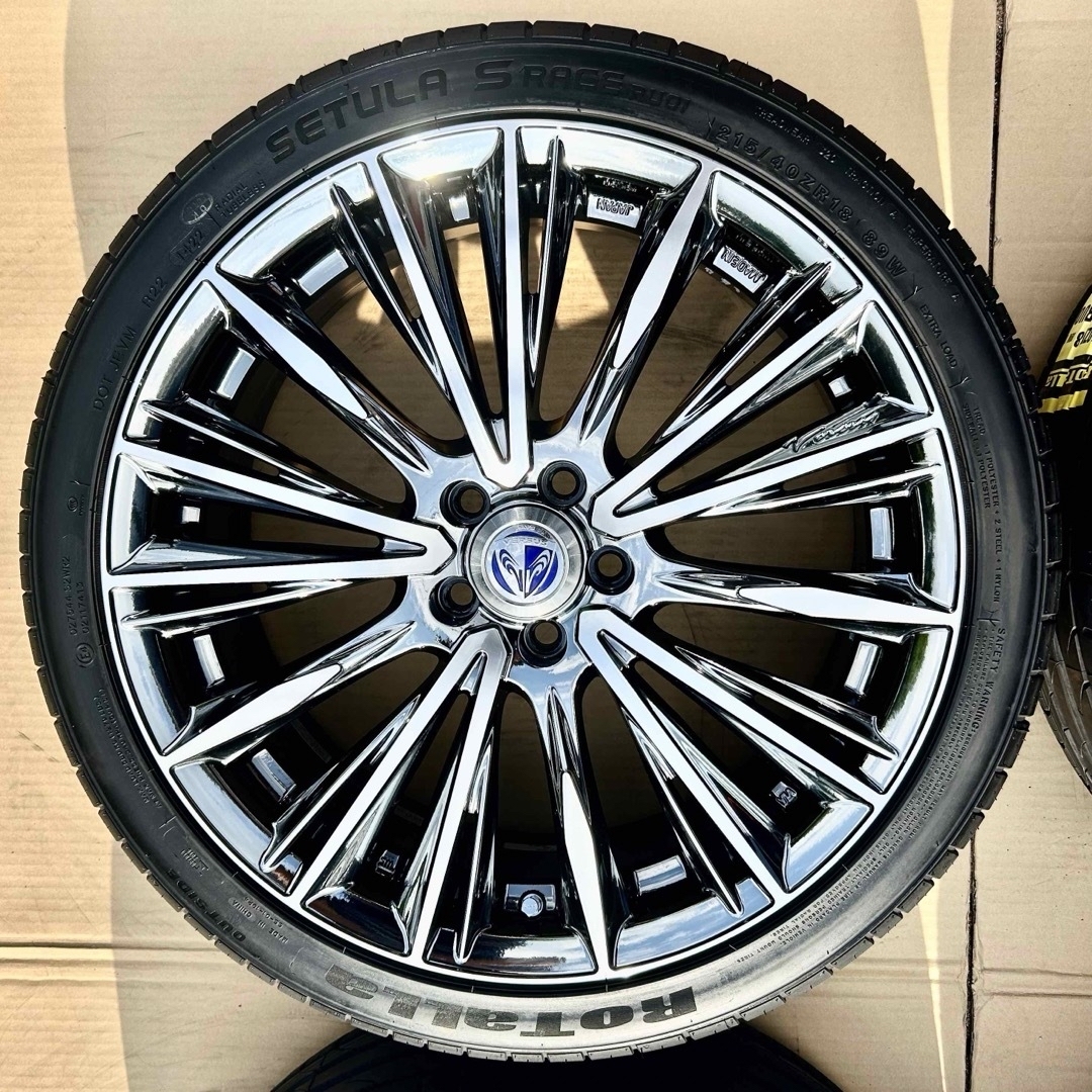 215/40R18 新品 プリウス 超美品 RAYS VERSUS VOUGEの通販 by 215/40R18 新品 プリウス 超美品 RAYS VERSUS VOUGEの通販 by