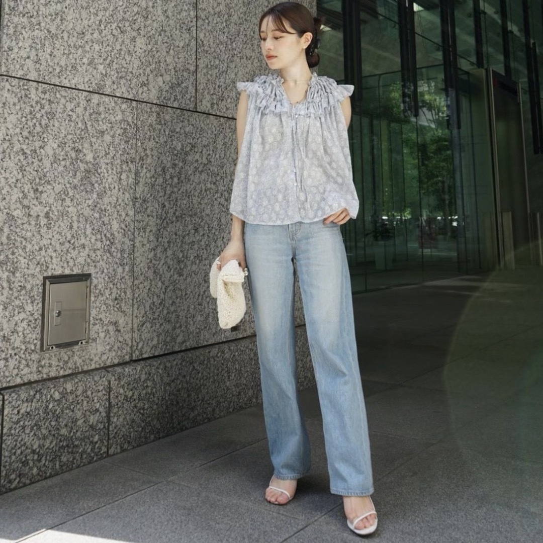 LAUBE BLANC ペプラム 半袖ブラウス - 半袖 LAUBE BLANC ペプラム 半袖ブラウス - 半袖