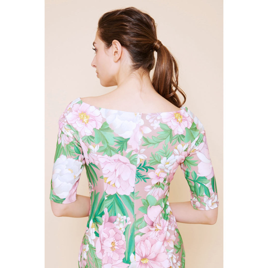 TADASHI SHOJI フラワープリント オフショルダードレス TADASHI SHOJI フラワープリント オフショルダードレス