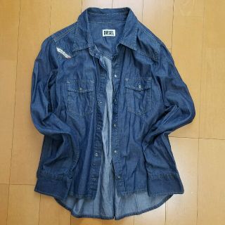 ディーゼル(DIESEL)のDIESEL☆デニムシャツ☆バックプリーツ(シャツ/ブラウス(長袖/七分))