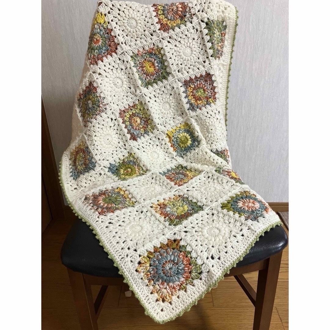 モチーフ編み【8】ハンドメイド ブランケット マルチカバー モチーフ編み【8】ハンドメイド ブランケット マルチカバー