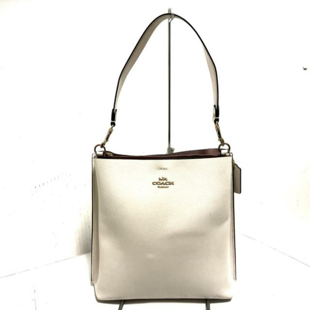 極美品✨COACH コーチ ターンロック レザー スカート レッド 4 極美品✨COACH コーチ ターンロック レザー スカート レッド 4