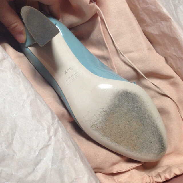 miumiu リボンパンプス miumiu リボンパンプス