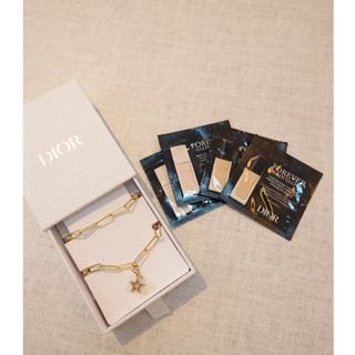 Dior(ストラップ/イヤホンジャック)のフリマアイテム一覧 Dior(ストラップ/イヤホンジャック)のフリマアイテム一覧
