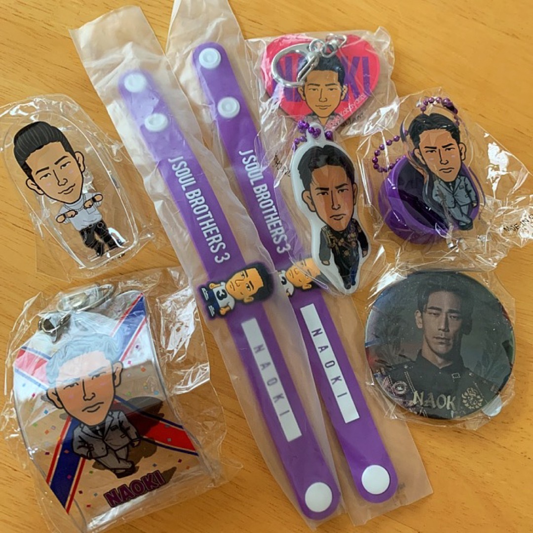 三代目 J Soul Brothers(サンダイメジェイソウルブラザーズ)の三代目 小林直己 ガチャ グッズ NAOKIセット 3JSB エンタメ/ホビーのタレントグッズ(ミュージシャン)の商品写真