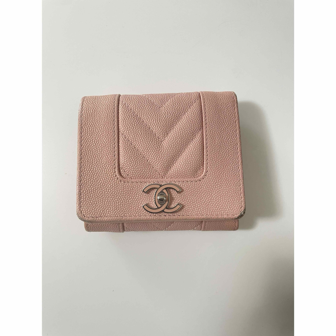 CHANEL 財布 マドモアゼル 三つ折り キャビアスキン CHANEL 財布 マドモアゼル 三つ折り キャビアスキン