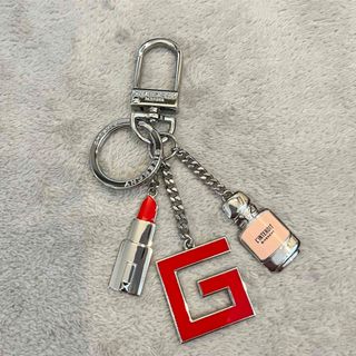 GIVENCHY(キーホルダー)のフリマアイテム一覧 GIVENCHY(キーホルダー)のフリマアイテム一覧