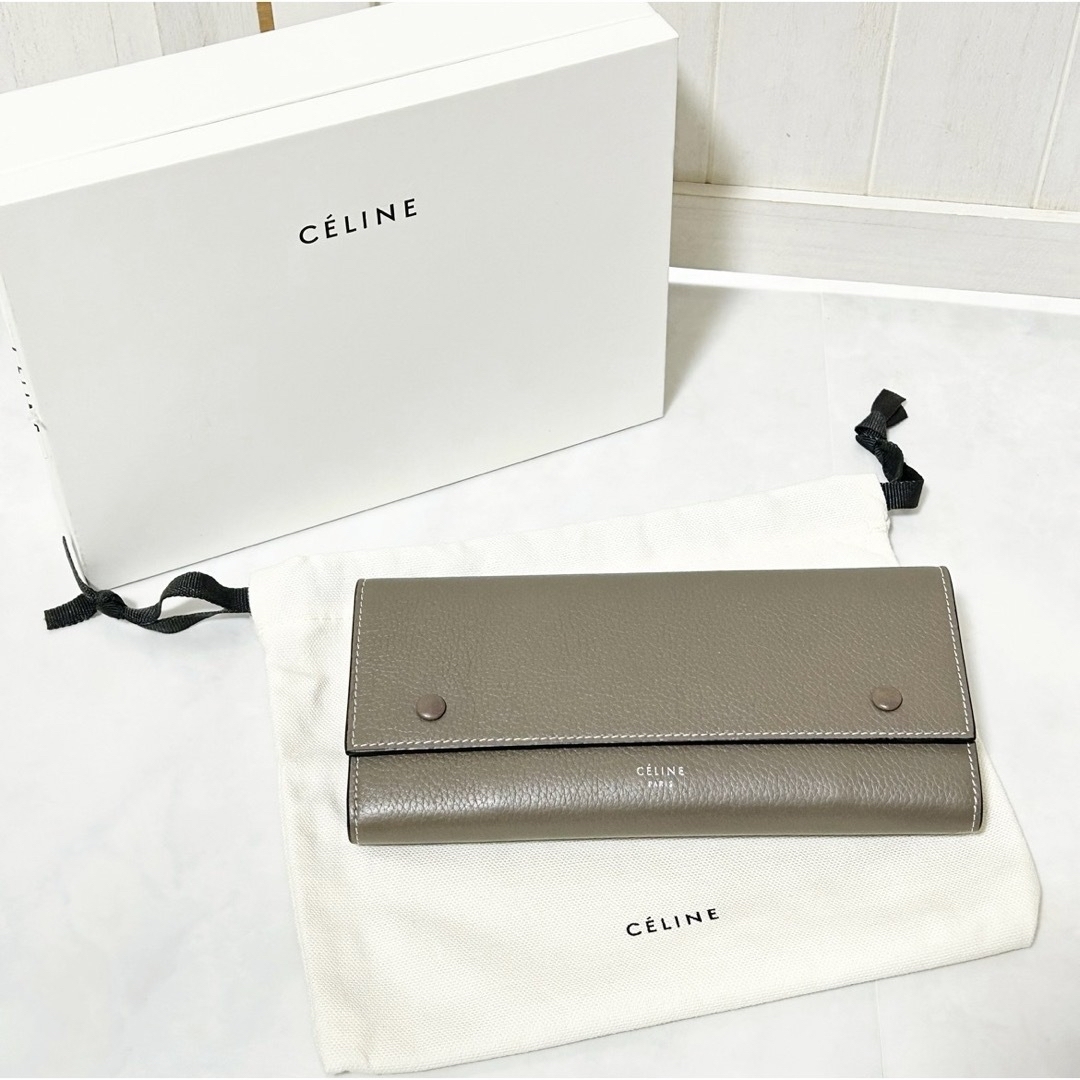 美品 CELINE セリーヌ ラージフラップマルチファンクション 長財布 美品 CELINE セリーヌ ラージフラップマルチファンクション 長財布