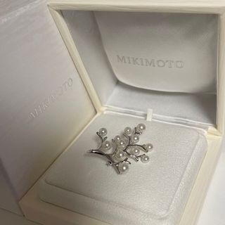 MIKIMOTO(ブローチ/コサージュ)のフリマアイテム一覧 MIKIMOTO(ブローチ/コサージュ)のフリマアイテム一覧