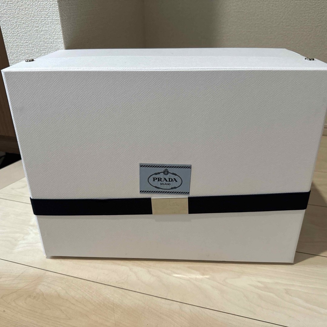 PRADA - お値下げしました!新品未使用 PRADA バケットハット PRADA - お値下げしました!新品未使用 PRADA バケットハット
