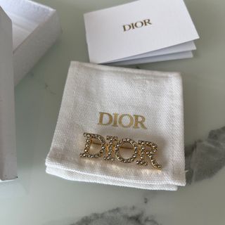 Dior(ゴールド ・ ブローチ/コサージュ)のフリマアイテム一覧 Dior(ゴールド ・ ブローチ/コサージュ)のフリマアイテム一覧