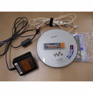 ソニー(SONY)のSONYソニーポータブルCDプレーヤーD-NE730ウオークマンwalkman(ポータブルプレーヤー)