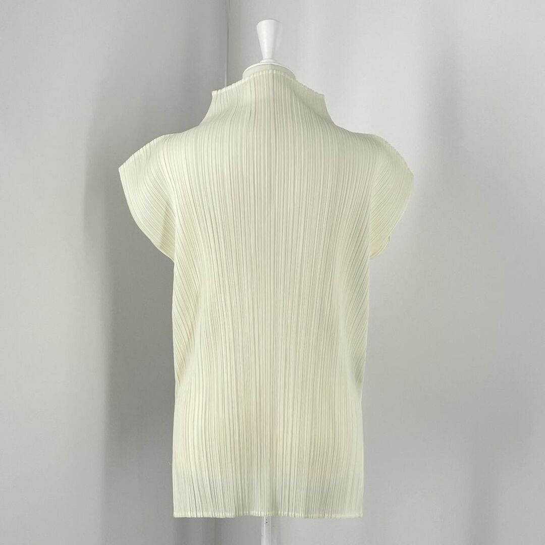 ISSEY MIYAKE カットソー プリーツ加工 ハイネック ノースリーブ ISSEY MIYAKE カットソー プリーツ加工 ハイネック ノースリーブ