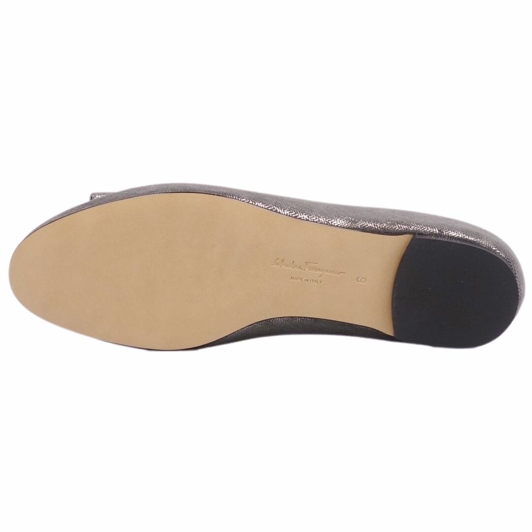 未使用 サルヴァトーレ フェラガモ Salvatore Ferragamo 未使用 サルヴァトーレ フェラガモ Salvatore Ferragamo