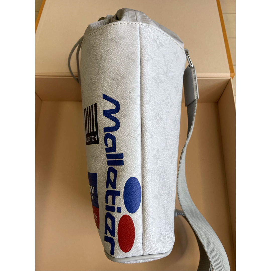 LOUIS VUITTON - Louis Vuitton 限定 チョークスリングバッグ LOUIS VUITTON - Louis Vuitton 限定 チョークスリングバッグ