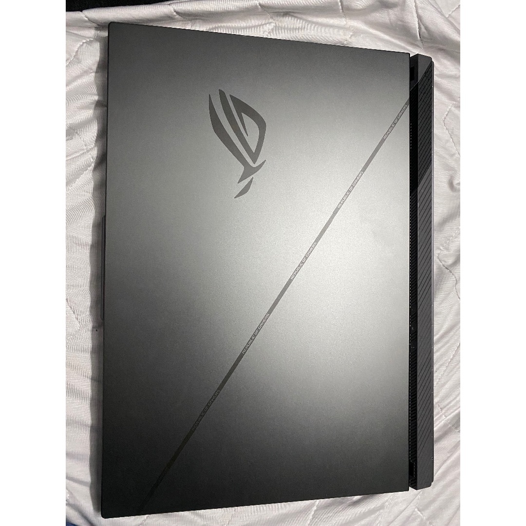 ROG Strix G18【ノートパソコン】