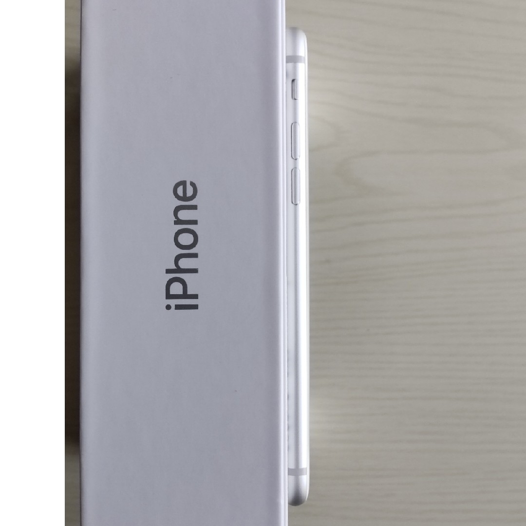 iPhone8 64GB simフリー iPhone8 64GB simフリー
