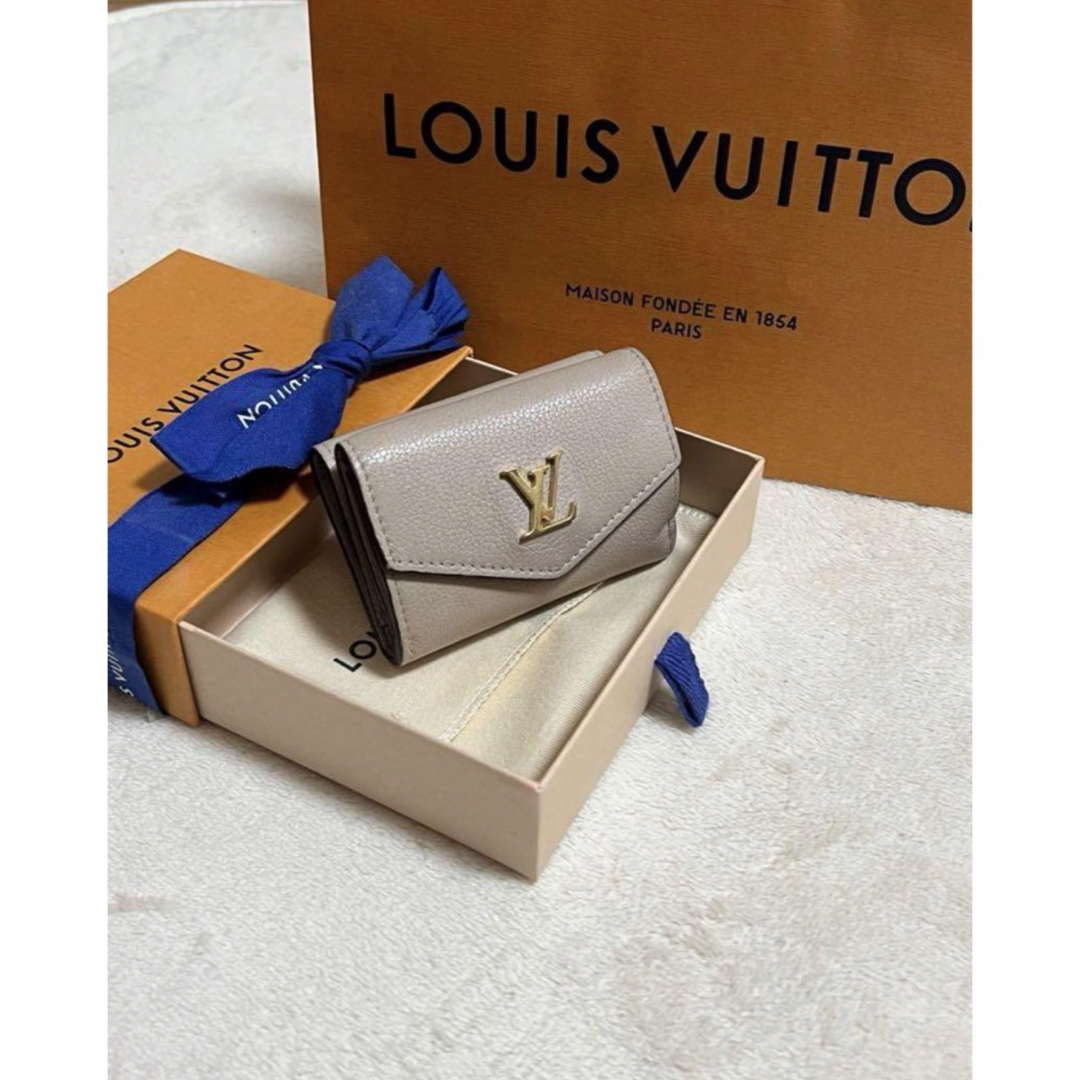 美品⭐️LOUISVUITTON ポルトフォイユ ロックミニ ベージュ 財布 美品⭐️LOUISVUITTON ポルトフォイユ ロックミニ ベージュ 財布
