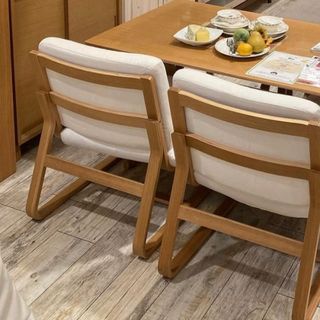 美品・廃盤希少☆無印 無垢材ダイニングテーブル・オーク材・幅 美品・廃盤希少☆無印 無垢材ダイニングテーブル・オーク材・幅