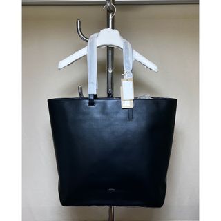 A.P.C(トートバッグ)のフリマアイテム一覧 A.P.C(トートバッグ)のフリマアイテム一覧