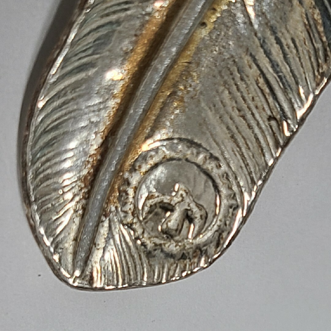 goro's - ゴローズ 金爪金メタル特大フェザー右向きの通販 by goro's - ゴローズ 金爪金メタル特大フェザー右向きの通販 by