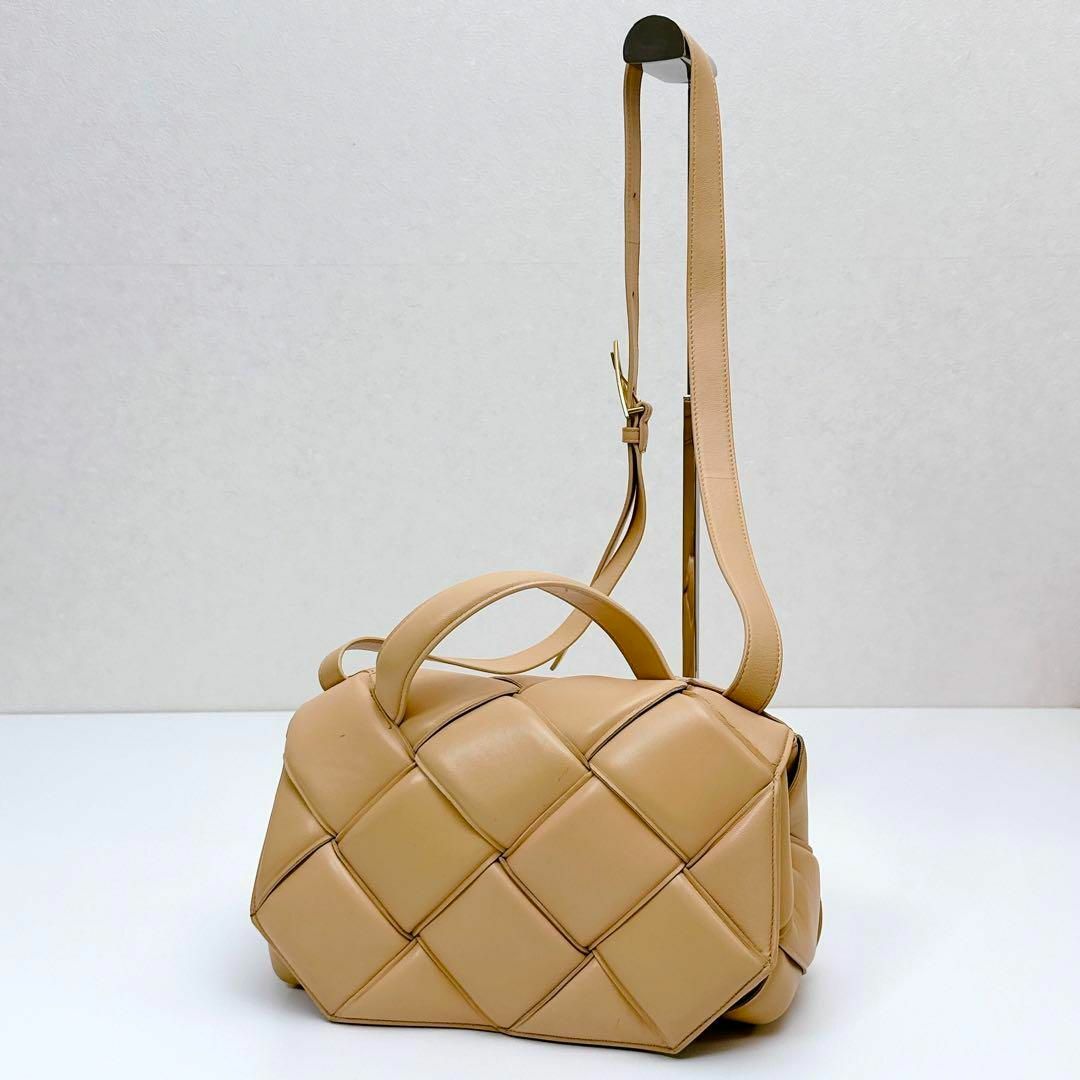 ボッテガヴェネタ マキシイントレチャート 2WAY ハンド ボッテガヴェネタ マキシイントレチャート 2WAY ハンド