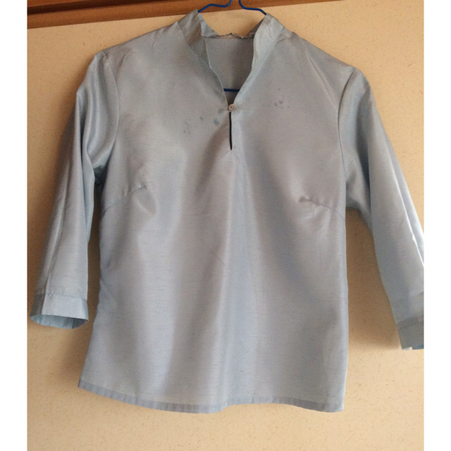 NEWYORKER(ニューヨーカー)の水色キレイなシャツ レディースのトップス(シャツ/ブラウス(長袖/七分))の商品写真