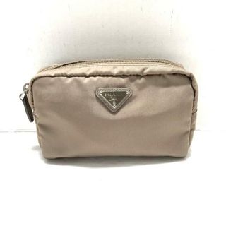 PRADA(ポーチ ・ ベージュ系)のフリマアイテム一覧 PRADA(ポーチ ・ ベージュ系)のフリマアイテム一覧