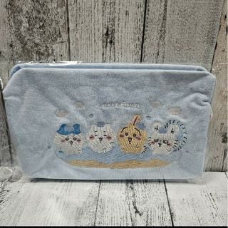 ちいかわマルチケース新品(キャラクターグッズ)