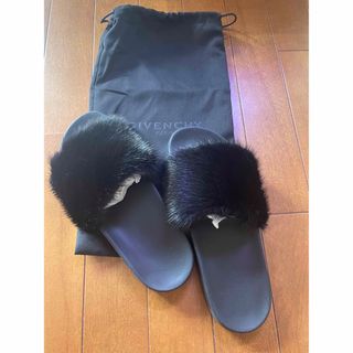 GIVENCHY(サンダル)のフリマアイテム一覧 GIVENCHY(サンダル)のフリマアイテム一覧