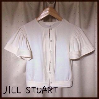 ジルスチュアート(JILLSTUART)のアイボリートップス(カットソー(半袖/袖なし))