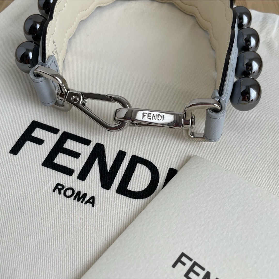 FENDI - 新品未使用 FENDI フェンディ ストラップユー FENDI - 新品未使用 FENDI フェンディ ストラップユー