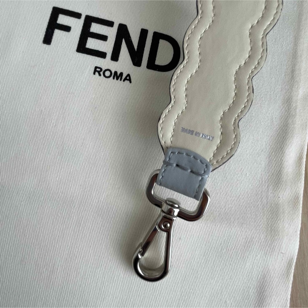 FENDI - 新品未使用 FENDI フェンディ ストラップユー FENDI - 新品未使用 FENDI フェンディ ストラップユー