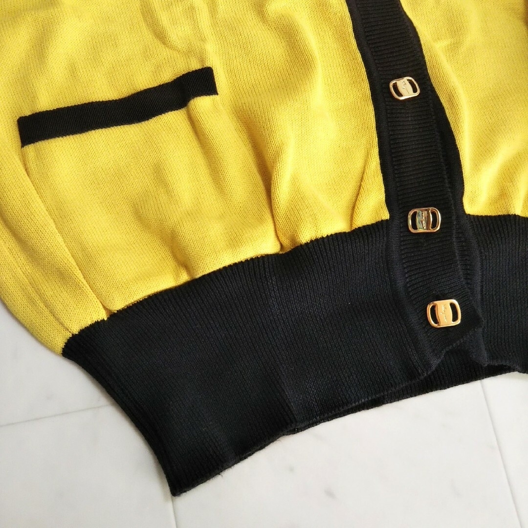 美品【Ferragamo】半袖 ニット バイカラー 黄色 綿 ツートン 美品【Ferragamo】半袖 ニット バイカラー 黄色 綿 ツートン