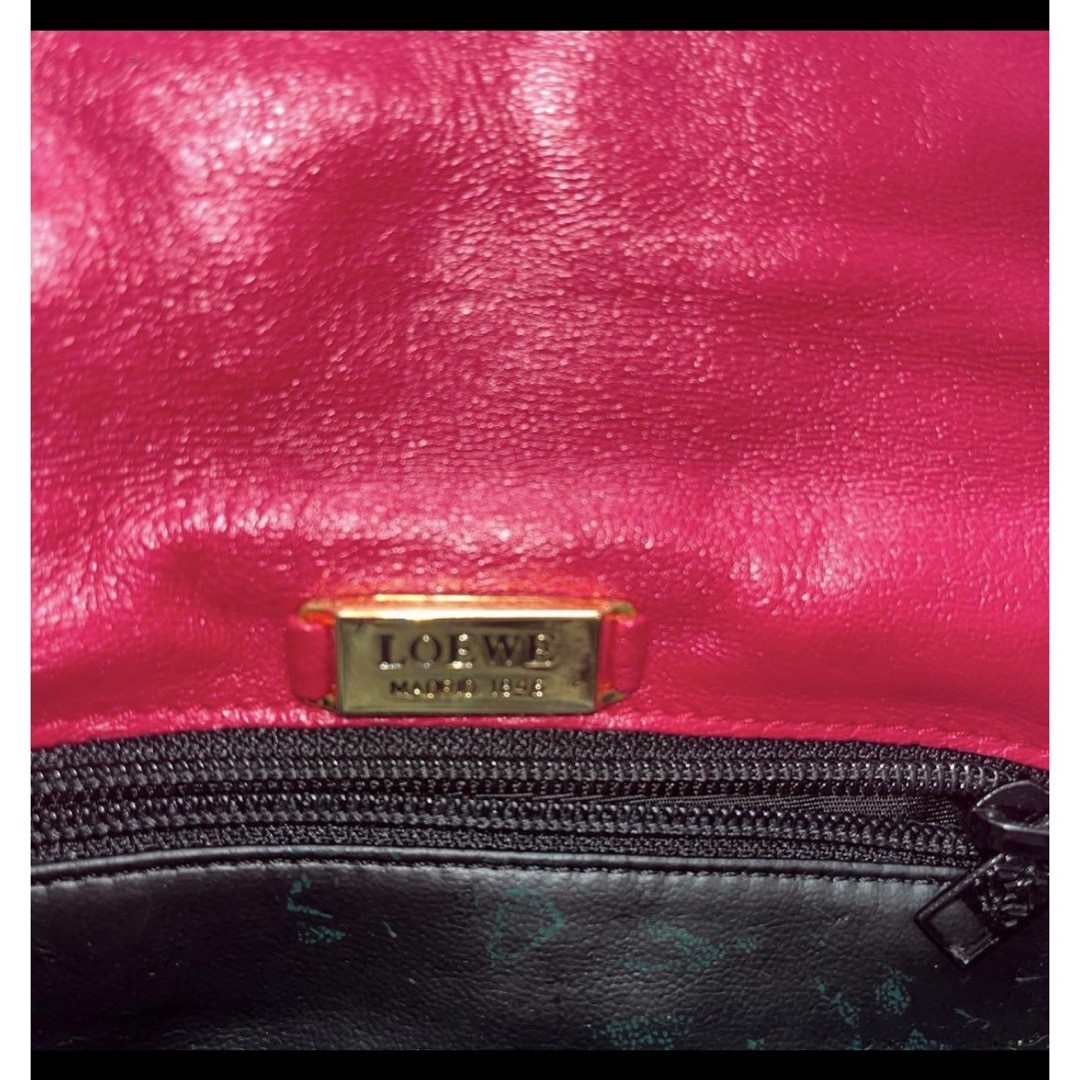 LOEWE - ロエベ LOEWE ミニショルダーバッグ アナグラム レザー LOEWE - ロエベ LOEWE ミニショルダーバッグ アナグラム レザー
