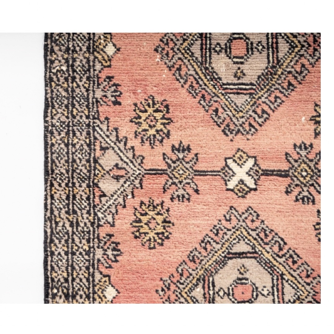 VINTAGE TRIBAL RUG- pakistan トライバルラグ VINTAGE TRIBAL RUG- pakistan トライバルラグ