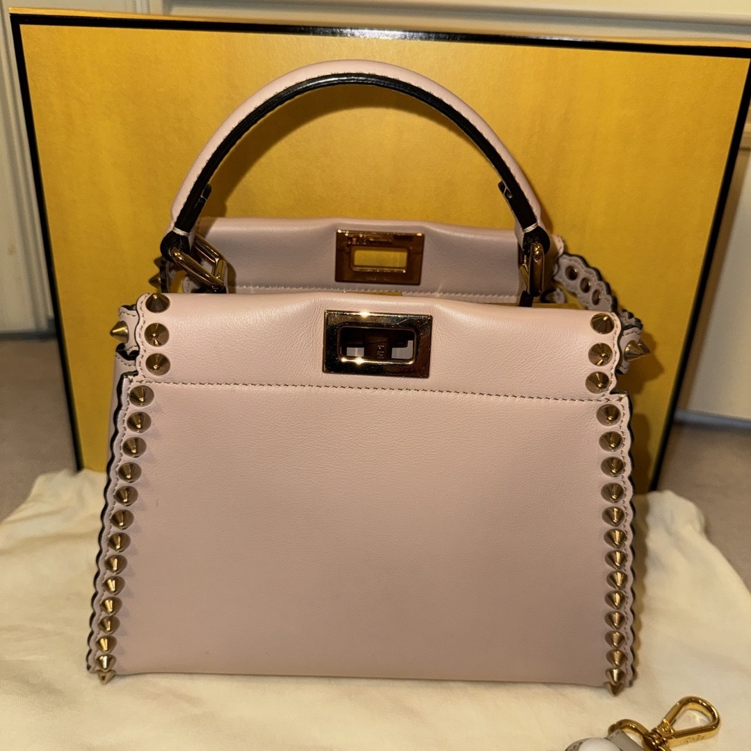 FENDI - フェンディ ピーカブーミニの通販 by グリーンshop FENDI - フェンディ ピーカブーミニの通販 by グリーンshop
