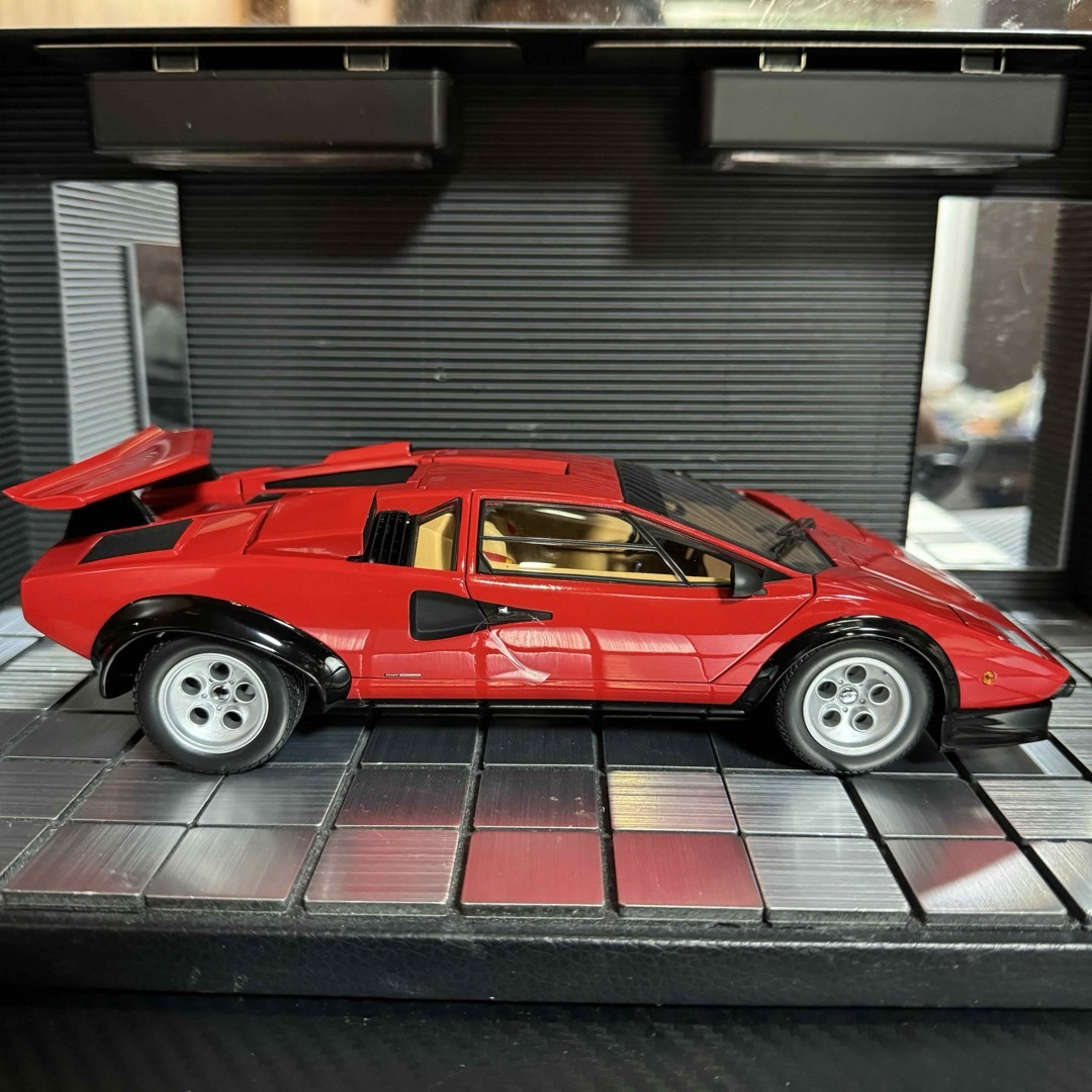 京商 - 絶版未展示品 京商 1/18 ランボルギーニ カウンタック 京商 - 絶版未展示品 京商 1/18 ランボルギーニ カウンタック