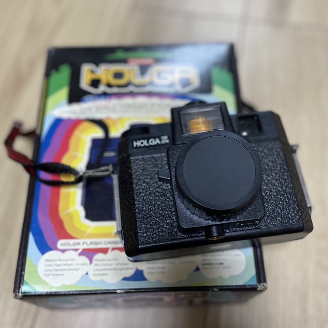 HOLGA DIGITAL - Holgaスターターキット トイカメラ フラッシュ HOLGA DIGITAL - Holgaスターターキット トイカメラ フラッシュ