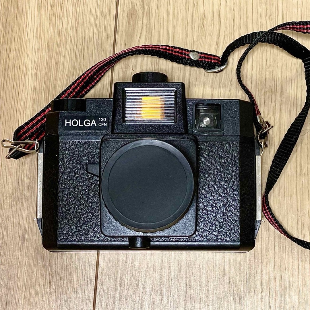 HOLGA DIGITAL - Holgaスターターキット トイカメラ フラッシュ HOLGA DIGITAL - Holgaスターターキット トイカメラ フラッシュ