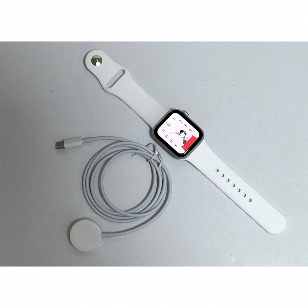 未使用 Apple Watch SE 第二世代 腕時計 未使用 Apple Watch SE 第二世代 腕時計