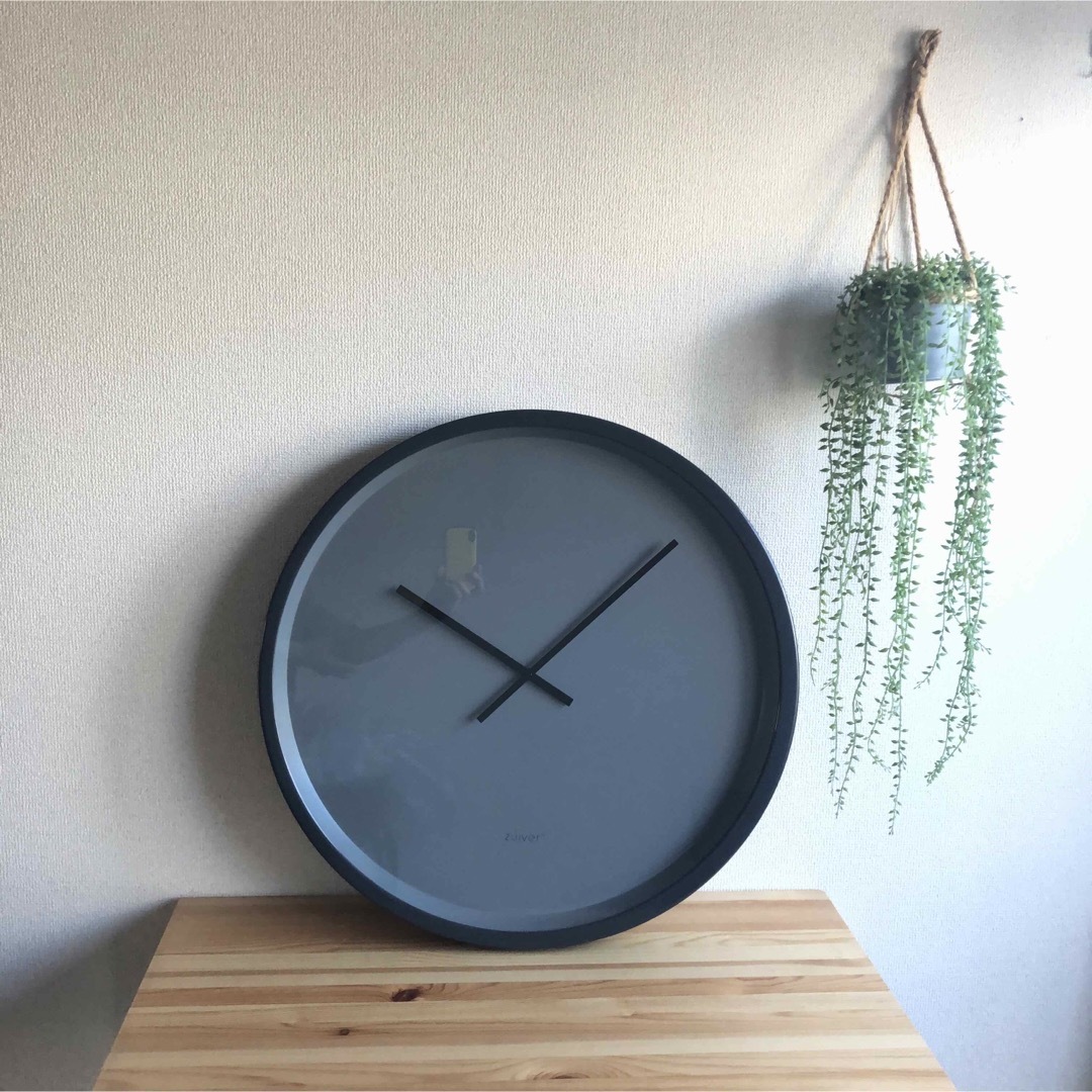 美品】zuiver ザイファー 壁掛け時計 約60cm × 60cm 美品】zuiver ザイファー 壁掛け時計 約60cm × 60cm