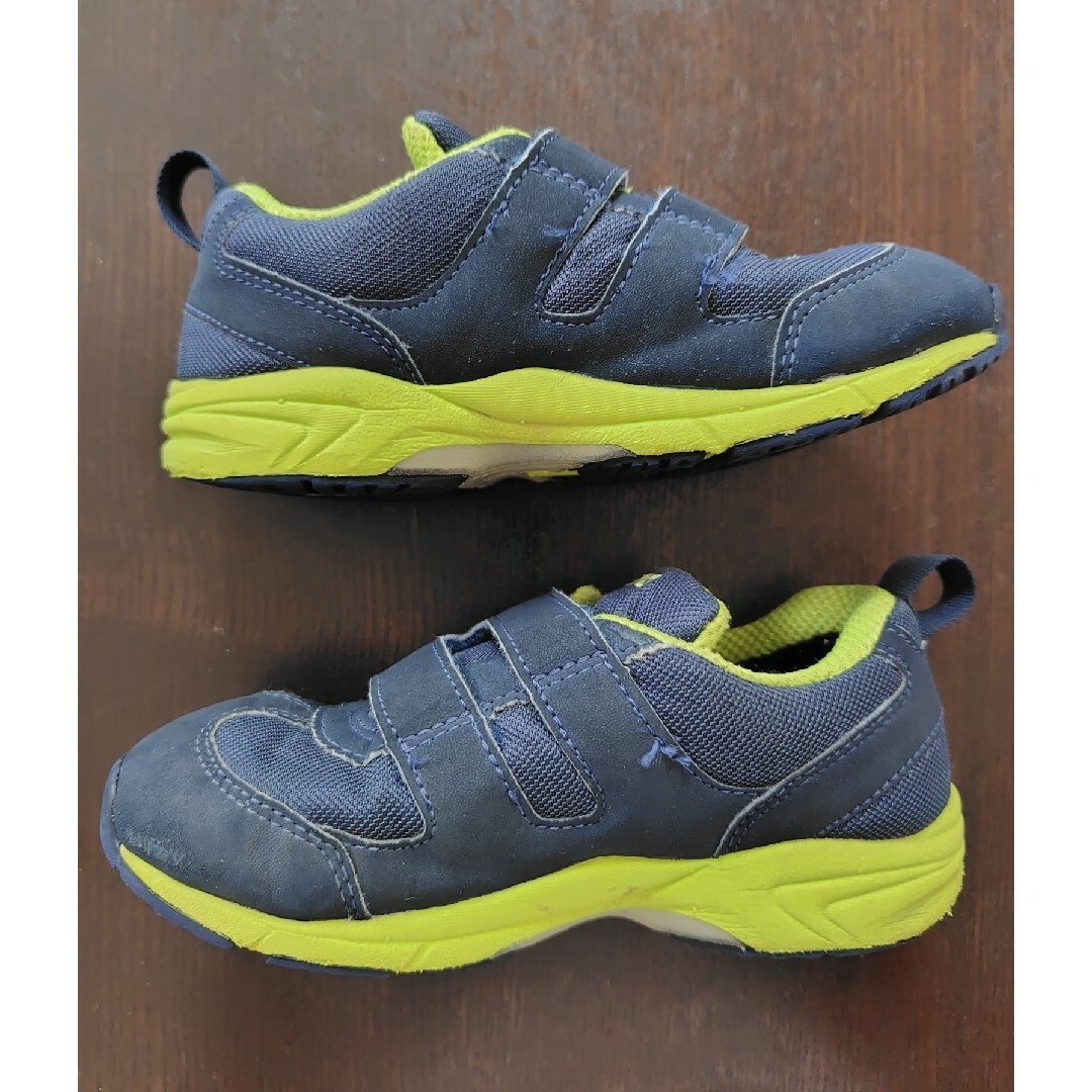 asics(アシックスショウジ)のasics アシックス キッズ スクスク スニーカー 靴 17.5 ゴアテックス キッズ/ベビー/マタニティのキッズ靴/シューズ(15cm~)(スニーカー)の商品写真