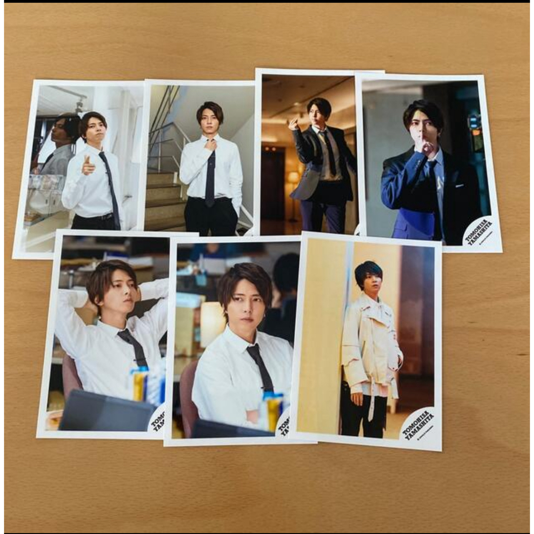 山下智久(ヤマシタトモヒサ)の山下智久 写真セット(スーツ) エンタメ/ホビーのタレントグッズ(アイドルグッズ)の商品写真