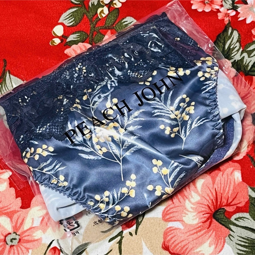 PEACH JOHN - ☆PEACH JOHN☆NAVY サテンショーツ☆フルバック PEACH JOHN - ☆PEACH JOHN☆NAVY サテンショーツ☆フルバック