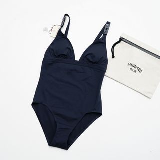 希少HERMES エルメススイムウェア水着シェーヌダンクルブラック 希少HERMES エルメススイムウェア水着シェーヌダンクルブラック