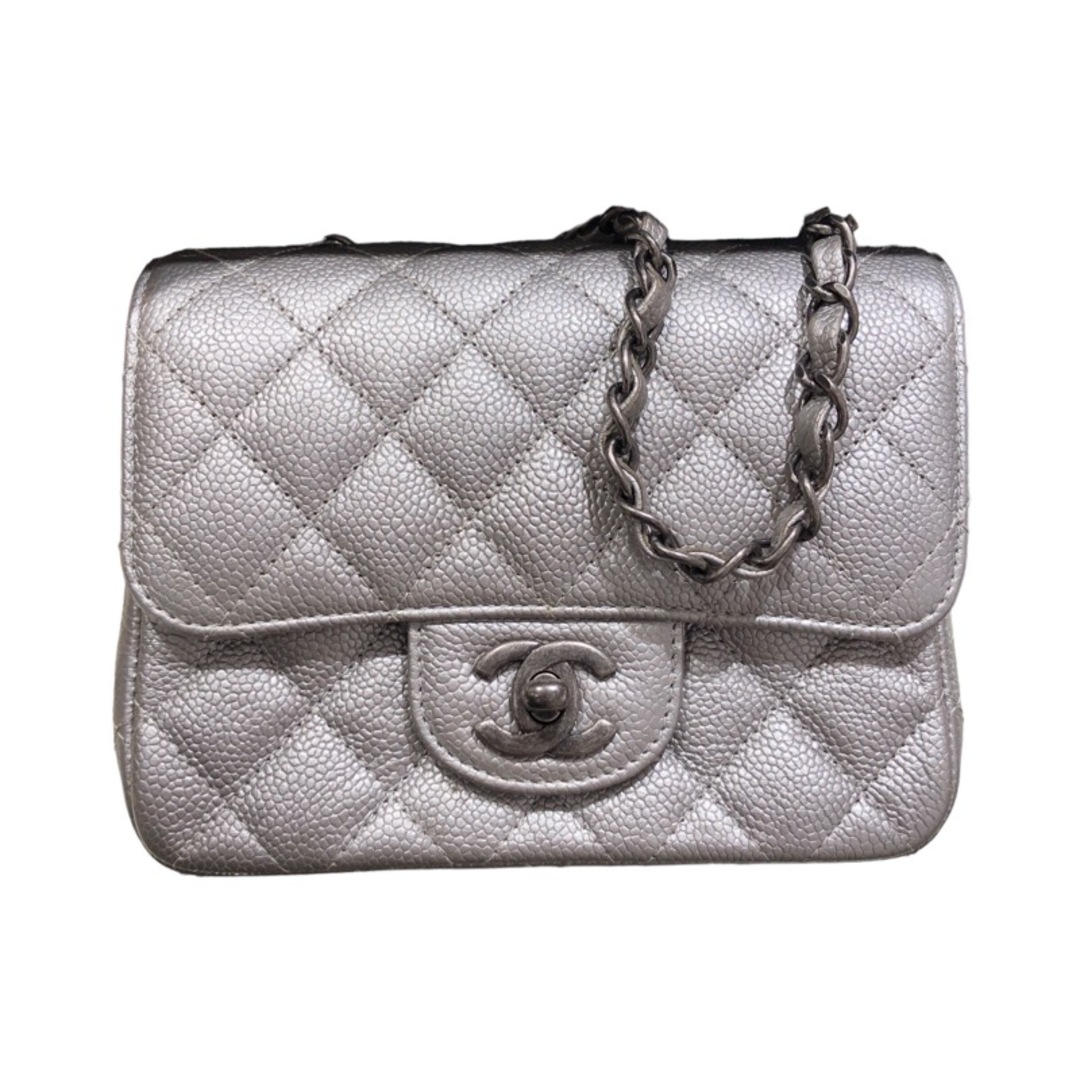 CHANEL - 　シャネル CHANEL ミニマトラッセ17 A35200 シルバー/SV金具 キャビアスキン レディース ショルダーバッグ