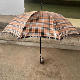 BURBERRY(傘)のフリマアイテム一覧 BURBERRY(傘)のフリマアイテム一覧