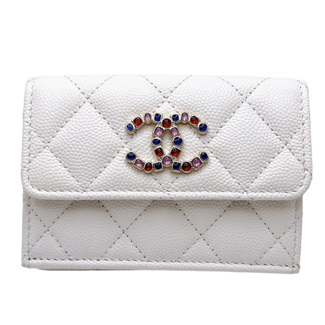 CHANEL - 　シャネル CHANEL 三つ折りコンパクトウォレット ホワイト　シルバー金具 キャビアスキン レディース 二つ折り財布